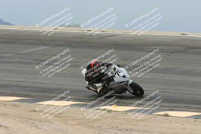 media/Nov-15-2025-Race Pace (Sat) [[8de605a2d8]]/Verified Riders/Bowl (1020am)/